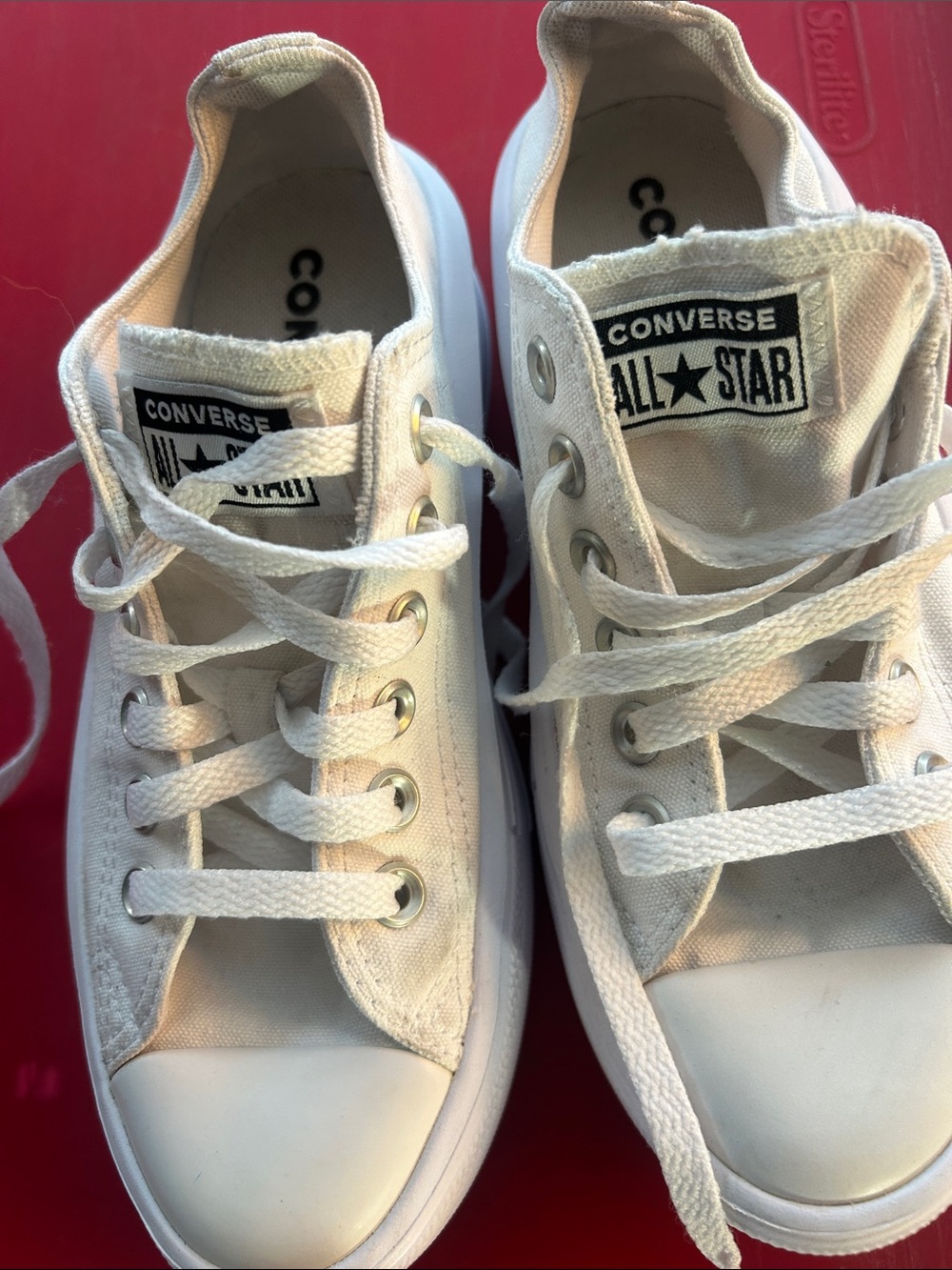 Converse Kids Low Top Sneakers in White
